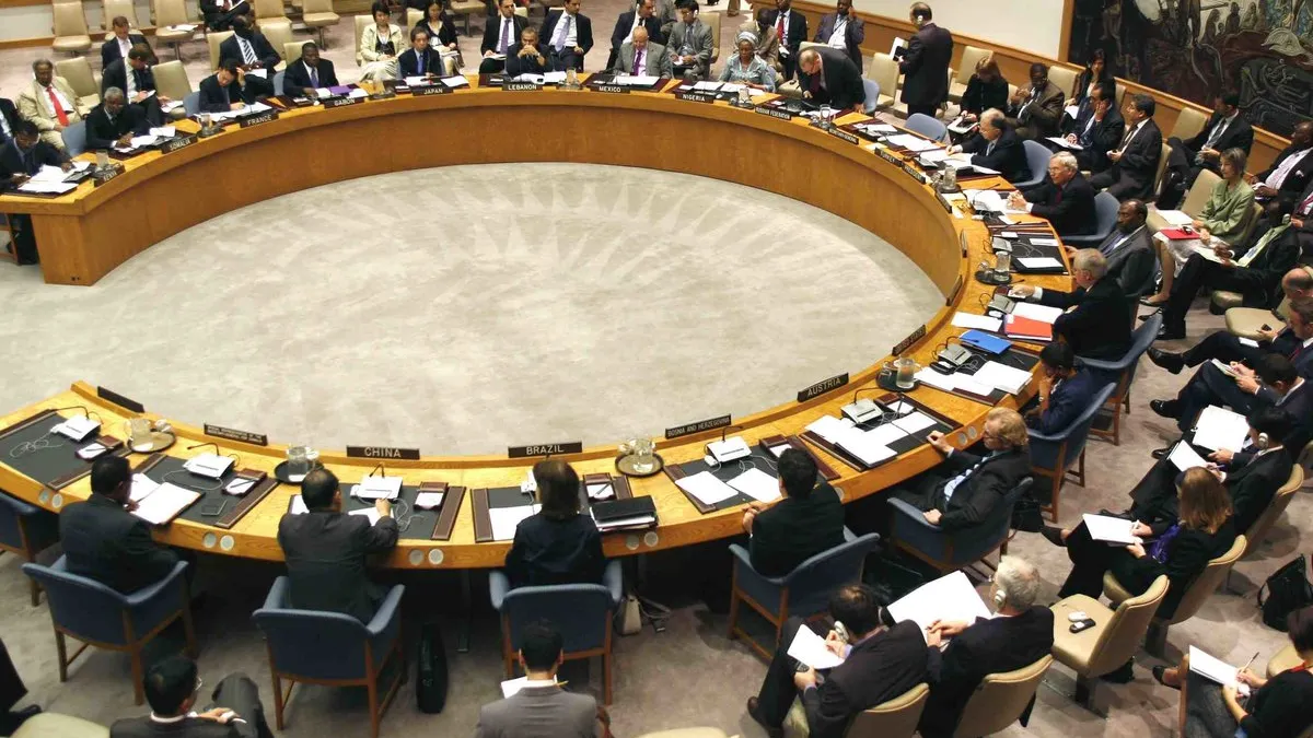 A wide view of the Security Council as it holds a meeting on the situation Somalia. A wide view of the Security Council as it holds a meeting on the situation Somalia. UN Photo/Rick Bajornas