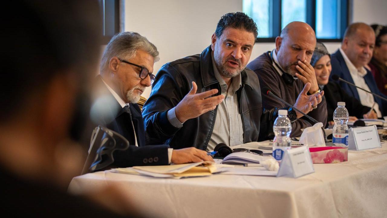 مداولات ما بين أعضاء محور الحوكمة بالحوار المهيكل