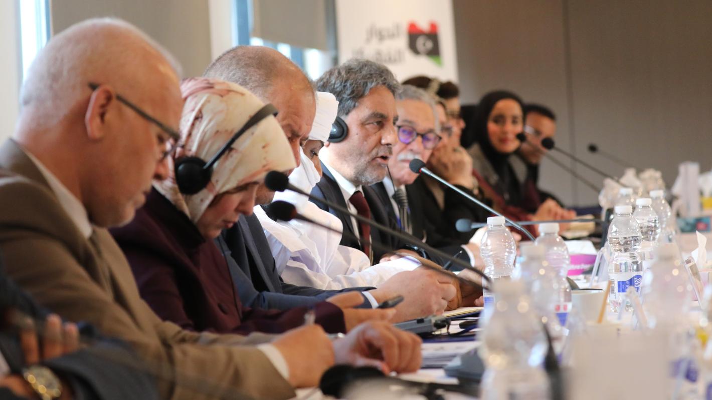 Members of the governance track of the structured dialogue in a meeting with the PWG members states