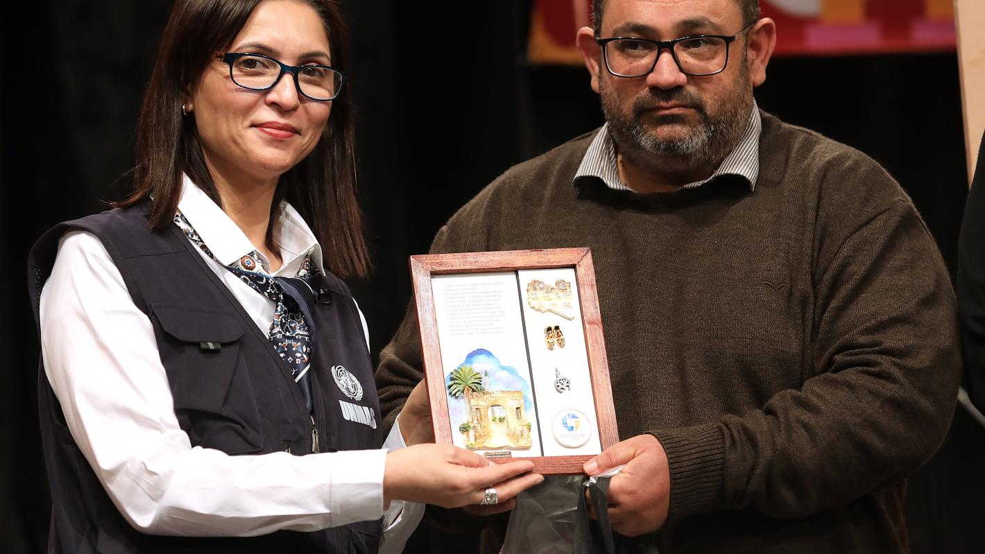 Distribution of awards