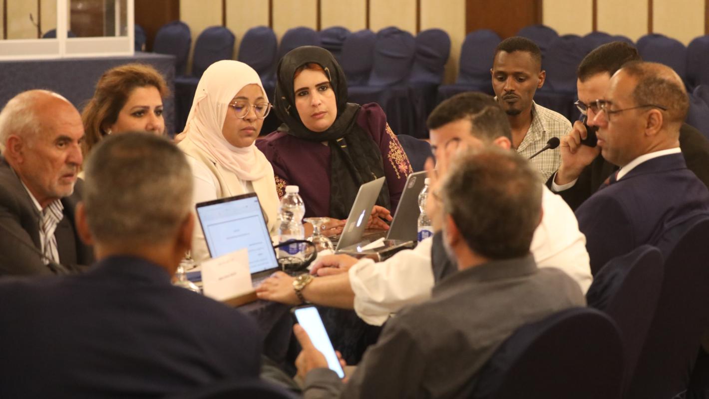 Photo of the reconciliation and human rights track deliberation