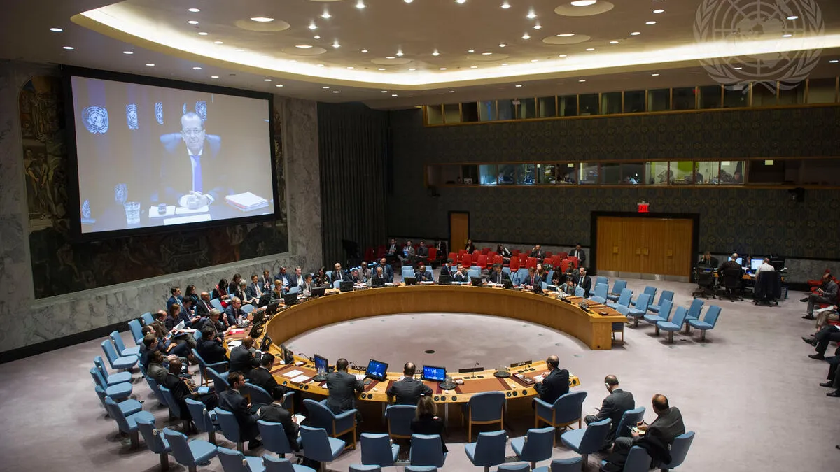 A wide view of the Security Council meeting on the situation in Libya. The Council was briefed via video teleconference by Martin Kobler (shown on screen), Special Representative of the Secretary-General and Head of the UN Support Mission in Libya (UNSMIL).