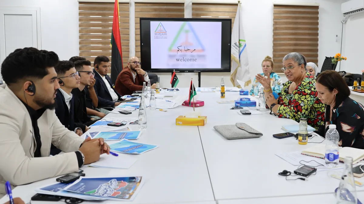 Representatives of youth councils in the Zawiya region discuss the next steps of the political process with SRSG Tetteh
