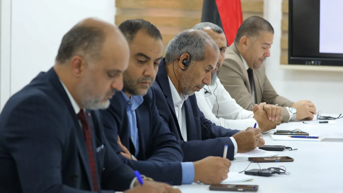 Representatives of municipal councils in the Zawiya region meeting with SRSG Tetteh