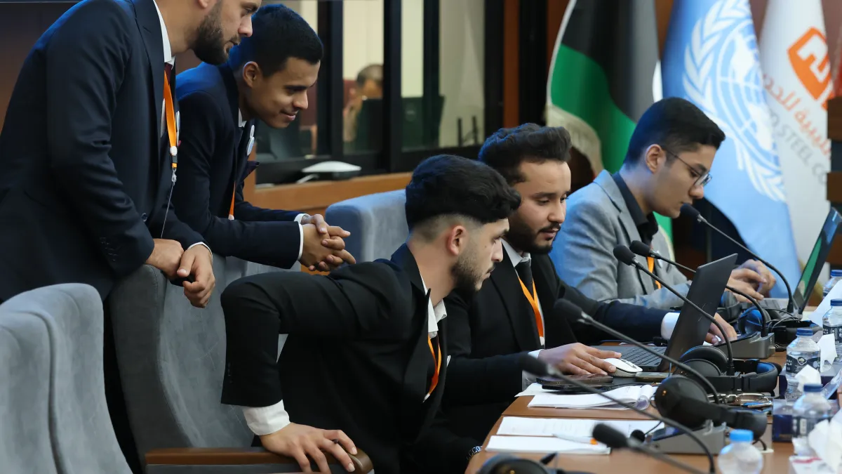 Youth preparing their internation to the General Assembly