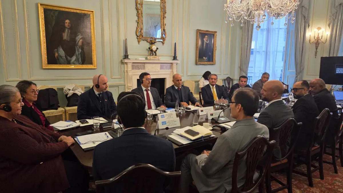 Smaller Convening meets in London 
