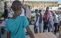  المنظمة الدولية للهجرة واليونيسف والمفوضية السامية لشؤون اللاجئين تكثّف جهودها لحماية الأطفال سالكين درب الترحال في ليبيا
