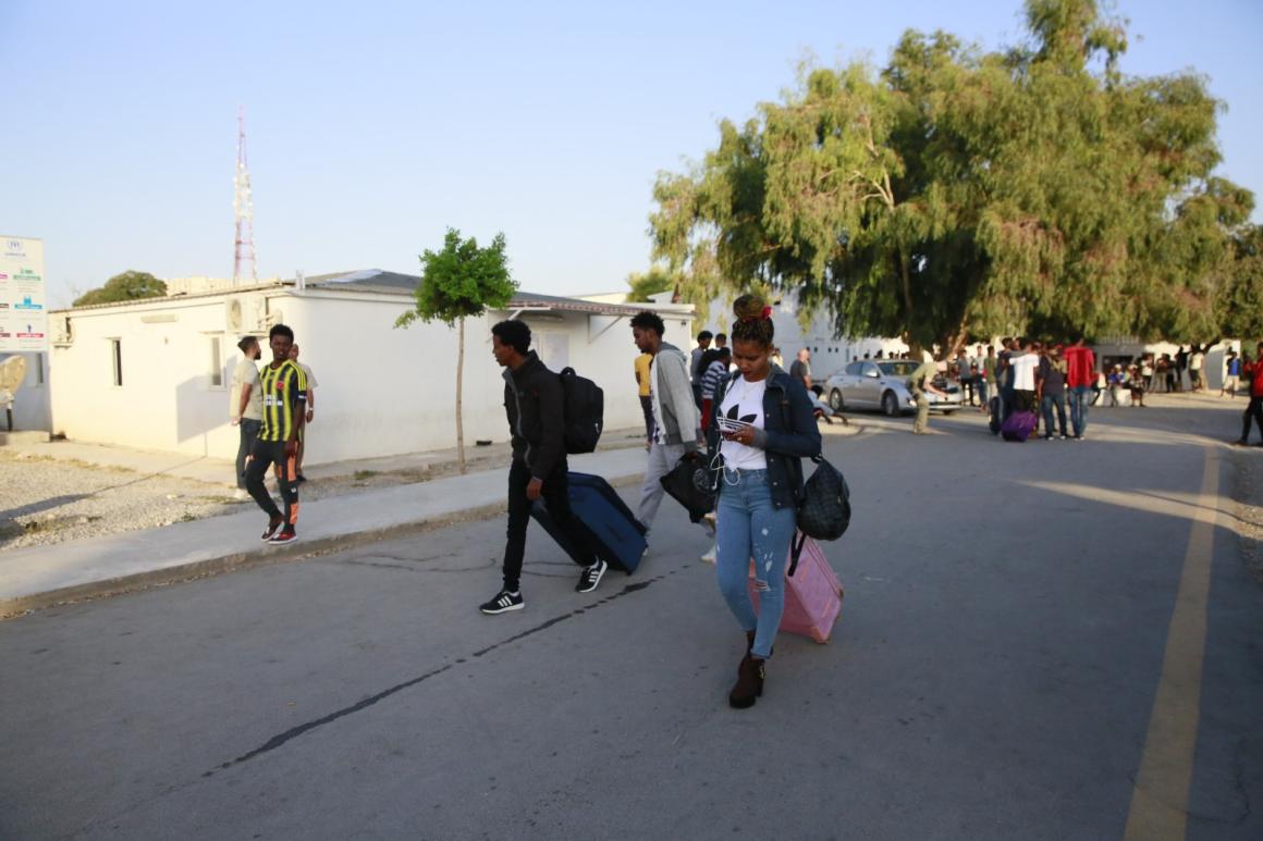 A group of 66 vulnerable refugees was evacuated from Libya to Rwanda last Thursday, 26 September on a UNHCR-chartered flight. They are the first to benefit from the Emergency Transit Mechanism, recently agreed and set up by the Government of Rwanda, UNHCR